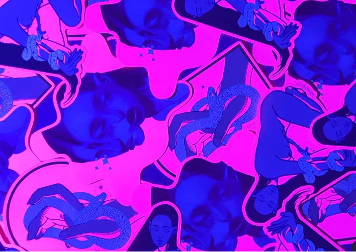 鮮やかな蛍光カラーステッカーで空間を明るく変身